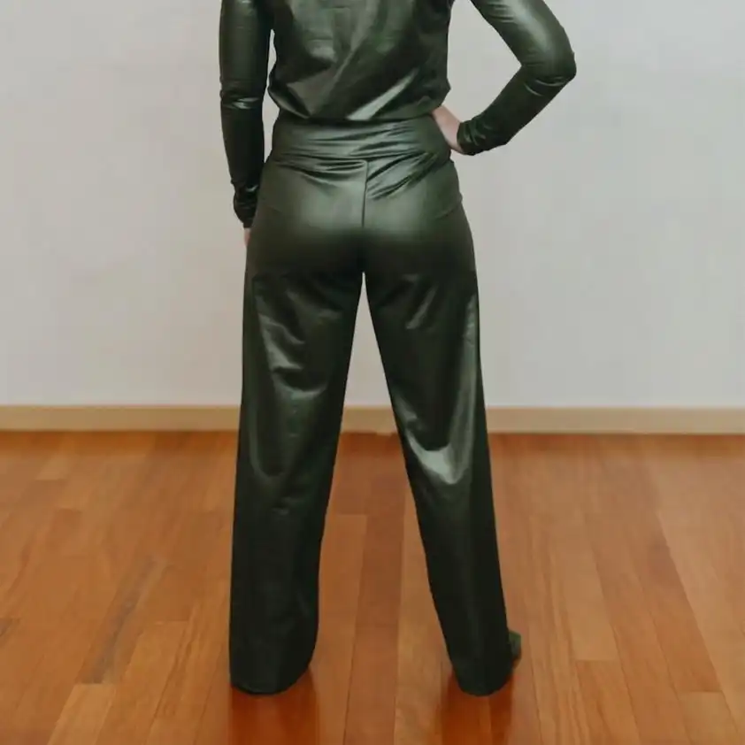 calca-lycra-couro-4